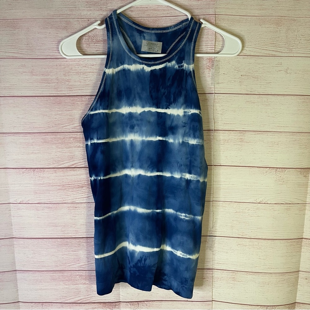 Athleta Renew Blue White Tie Dye RazorBack Tank Top Size Small